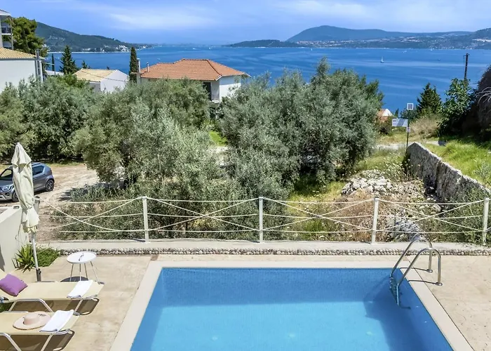 아파트 Oceanida Aelia 2 니키아나