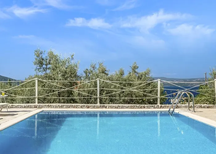 Oceanida Aelia 2 니키아나